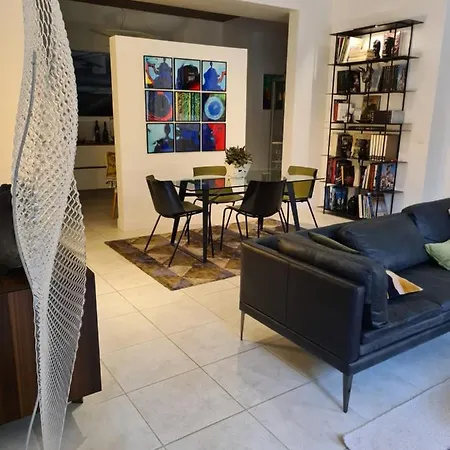 Independante Avec 1 Et 1 Bureau Frühstückspension Montpellier